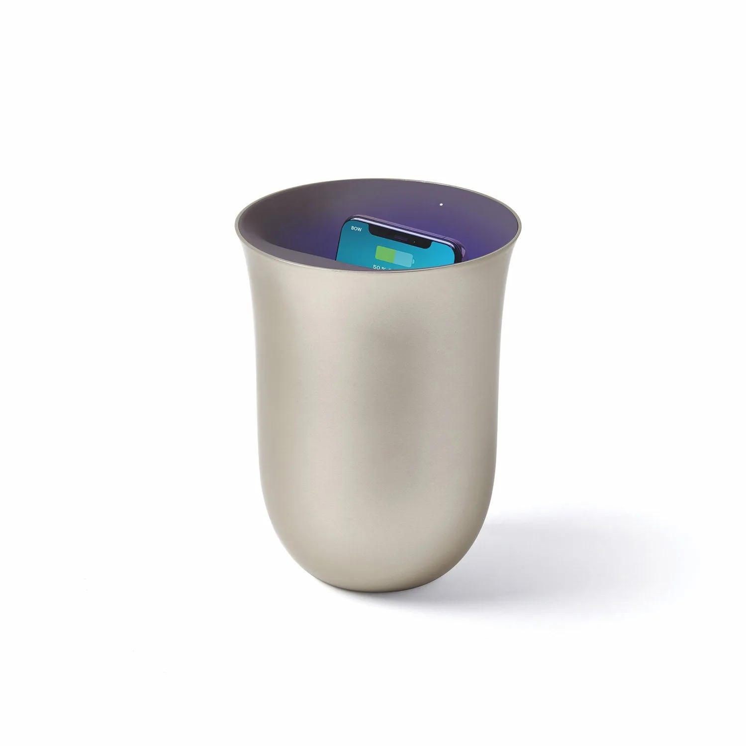 OBLIO - Wireless charging station with built-in UV sanitizer