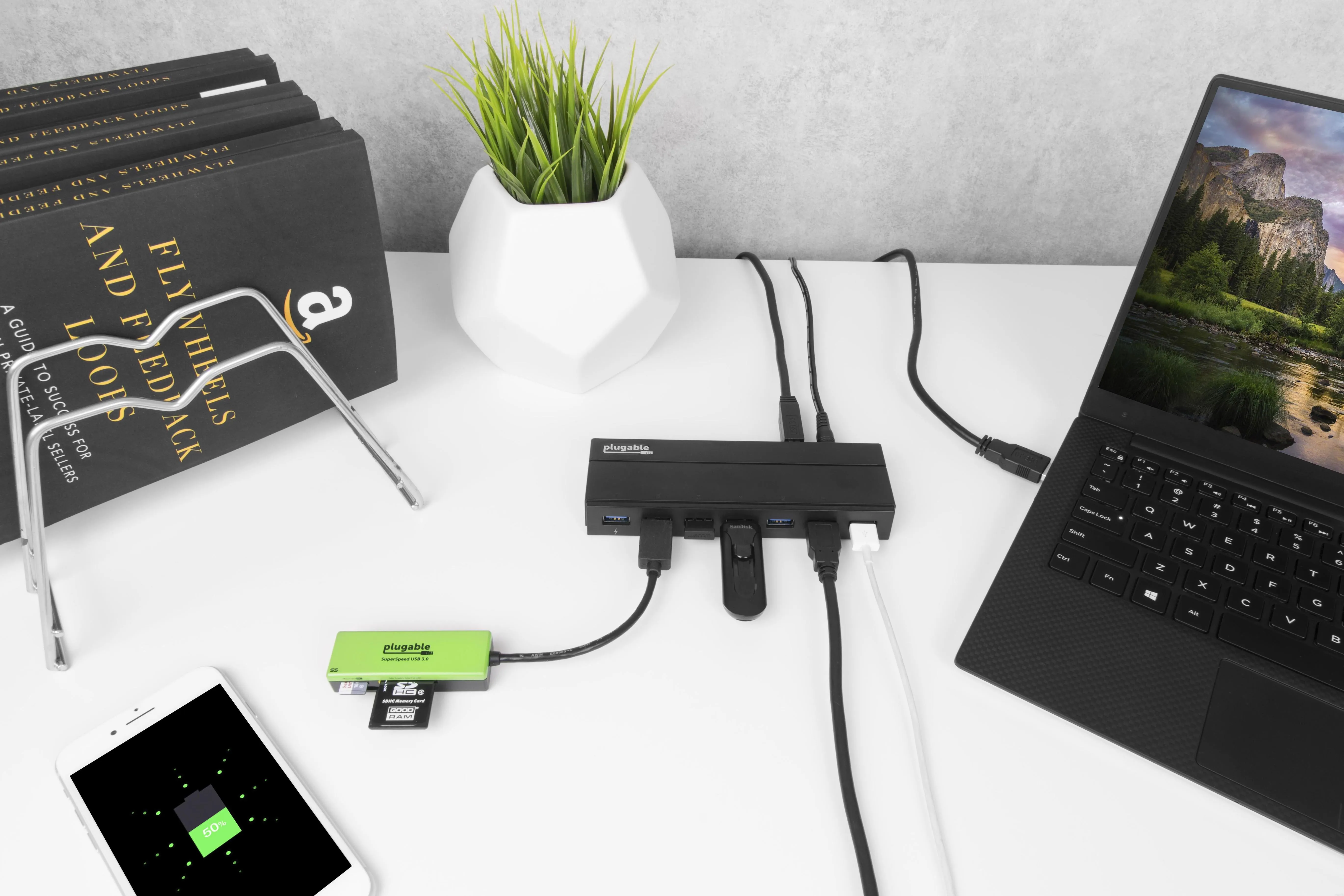 USB 3.0 7-Port Hub with 2 BC 1.2 Charging Ports and 36W Power Adapter